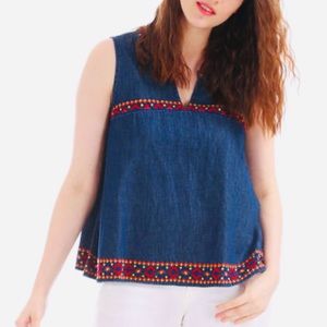 GAP Blue denim short sleeves embroidered top sizeS
